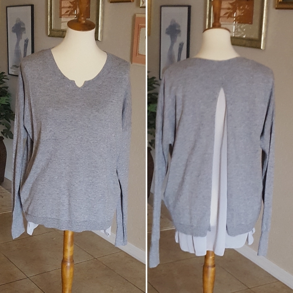JOSIE - Gray Split Back Merino Wool‎ Blend Sweater
